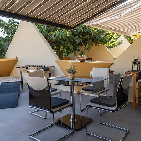 Beach Side Helio Ground Floor Apartment With Attached Garage In The Naturist Village Διαμέρισμα